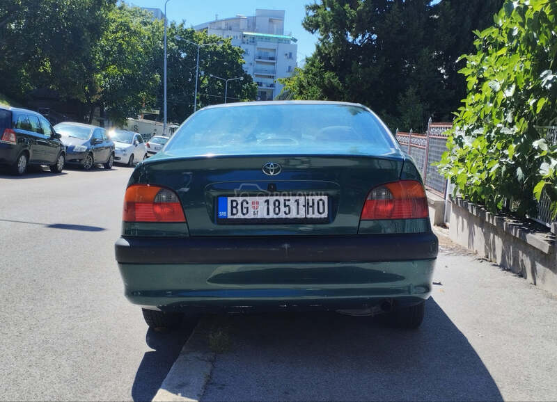 Toyota Avensis T22 1.6