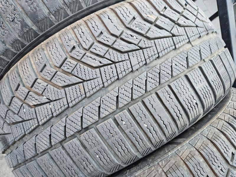 Sailun 235/50 R18 Sve sezone