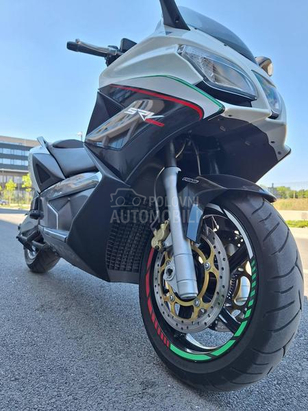 Aprilia SRV 850