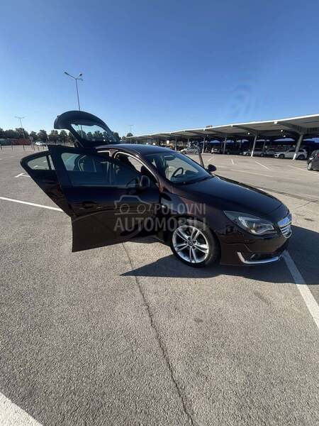 Opel Insignia 2.0