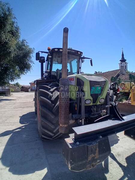 Claas Xerion 3300trac