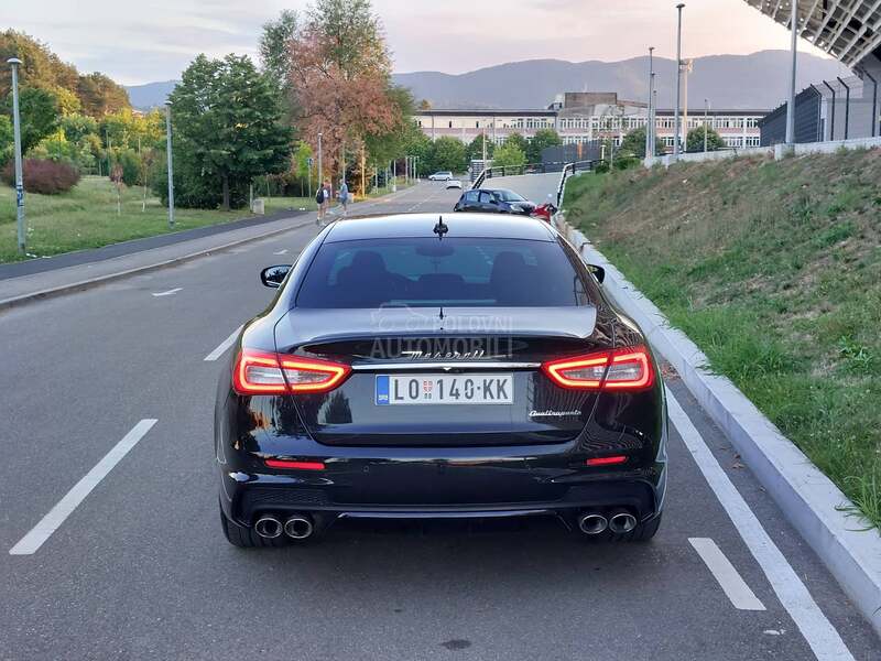 Maserati Quattroporte 3.0 Turbo D V6 Q4