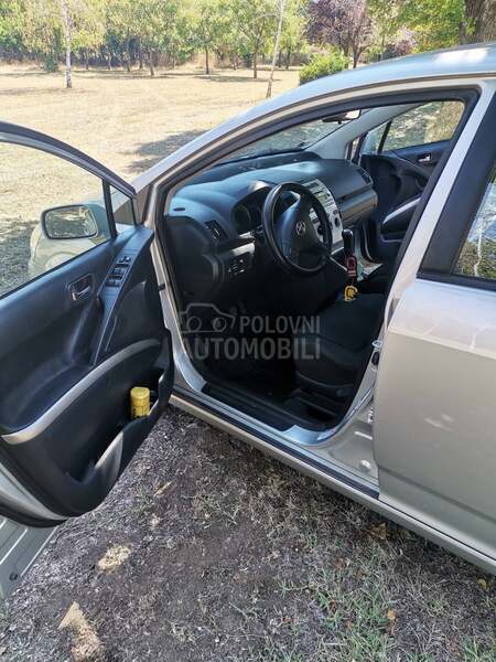 Toyota Corolla Verso 