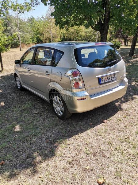 Toyota Corolla Verso 