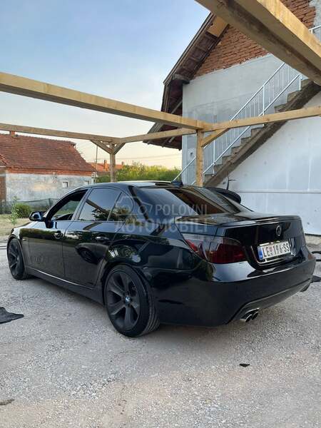 BMW 520 E60