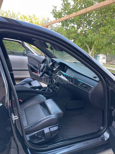 BMW 520 E60