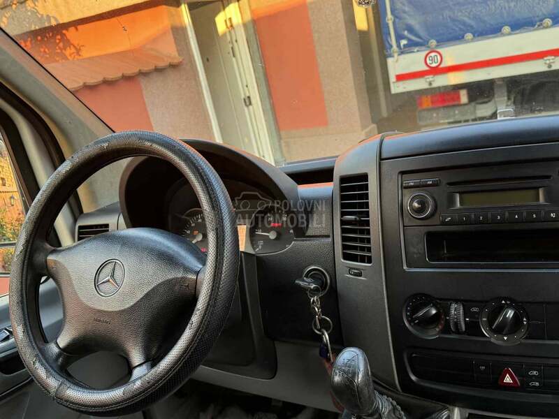 Mercedes Benz Sprinter 511 cdi