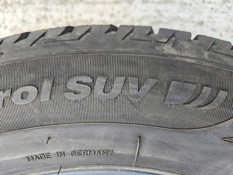 Fulda 225/65 R17 Zimska