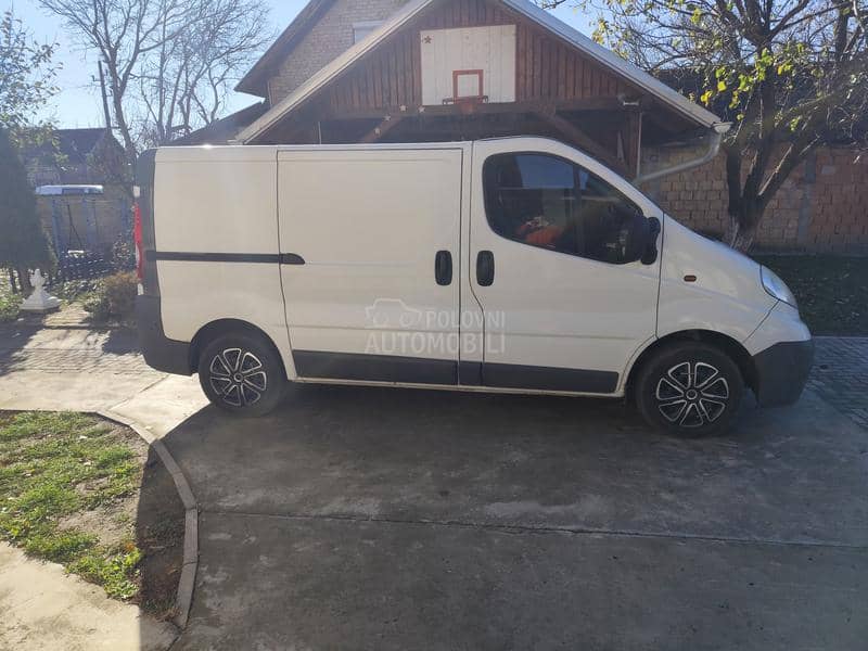 Opel Vivaro 