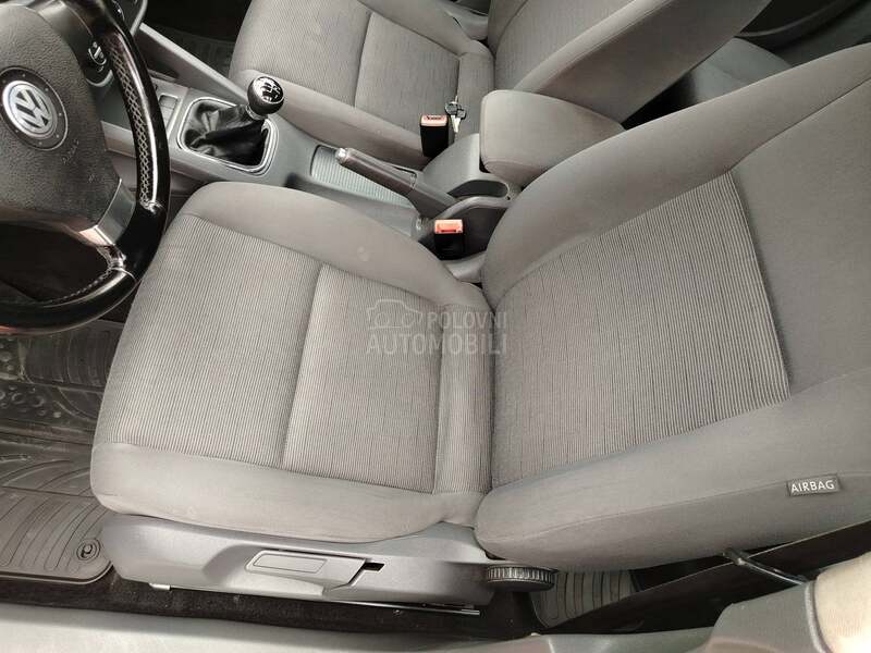 Volkswagen Golf 5 