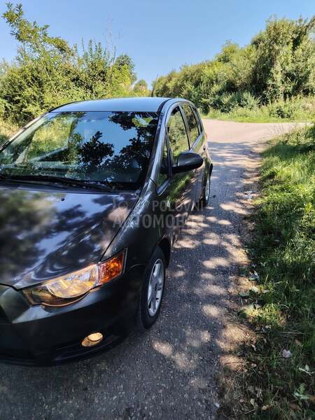 Mitsubishi Colt 