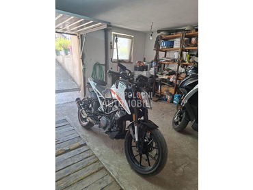 KTM Duke 390