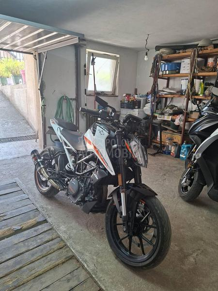 KTM Duke 390