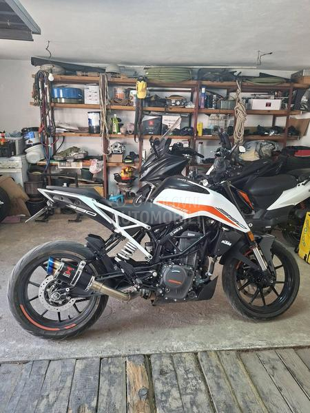 KTM Duke 390
