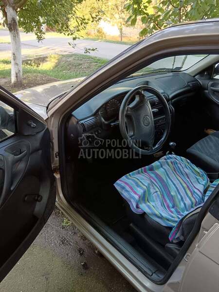 Opel Astra F 