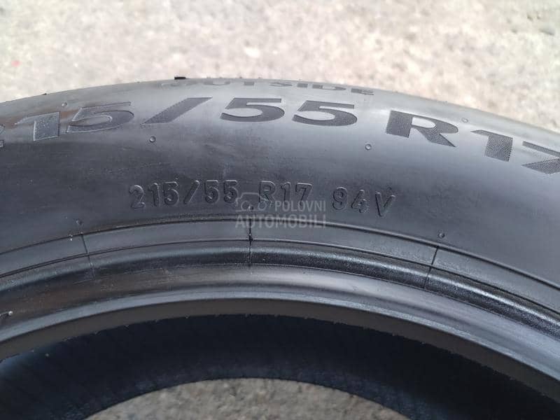 Pirelli 215/55 R17 Letnja