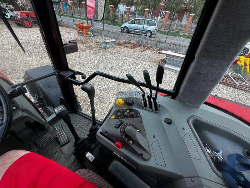 Massey Ferguson 8140