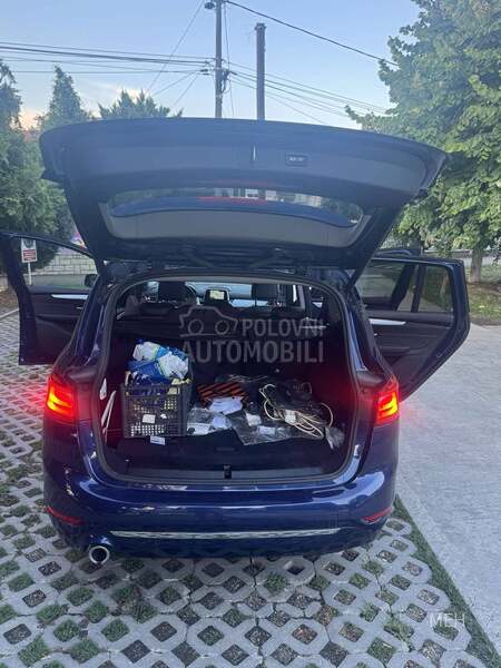 BMW 216 Grand Tourer