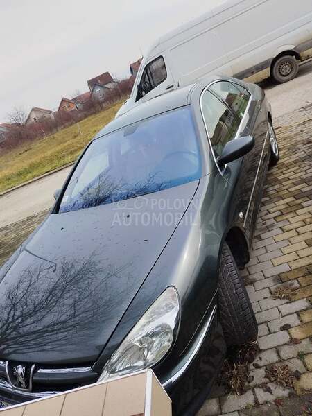 Peugeot 607 