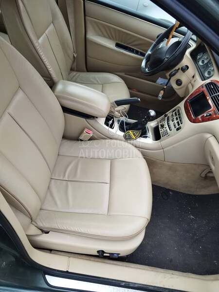 Peugeot 607 