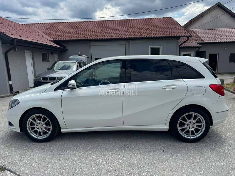Delovi za Mercedes Benz B 150 2001 - 2019. god.