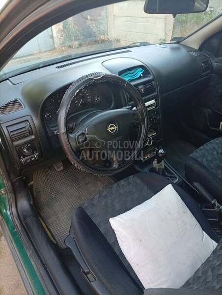 Opel Astra G 1.7