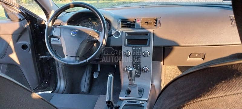 Volvo V50 1.6D Drive Volvo V50 1.6D Drive