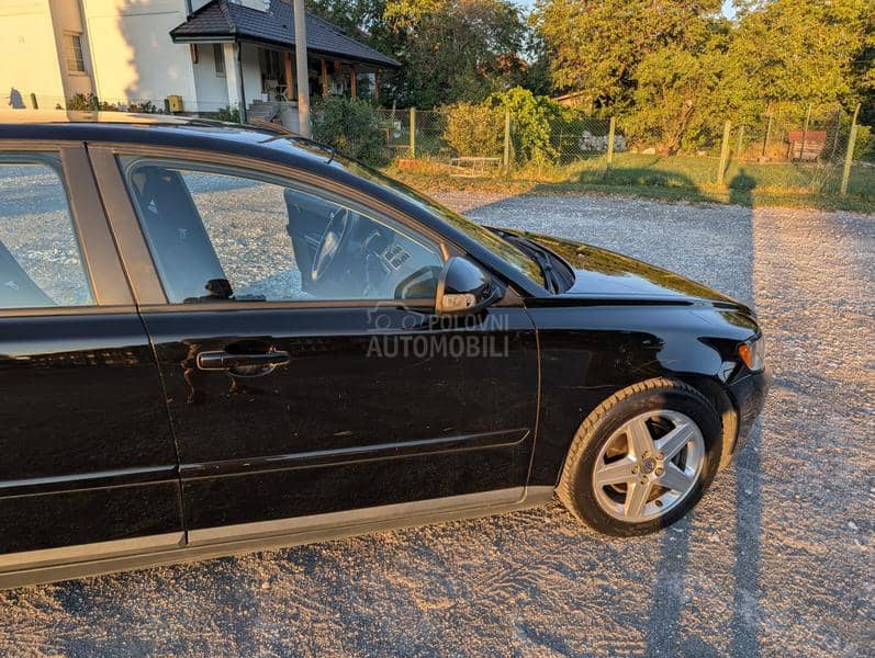 Volvo V50 1.6D Drive Volvo V50 1.6D Drive