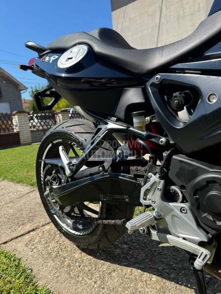 BMW F800r