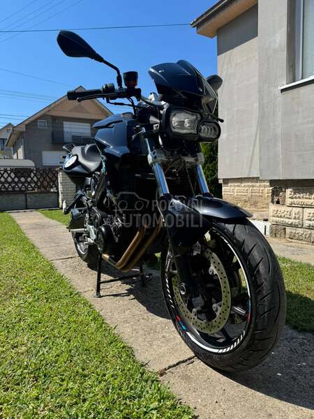BMW F800r