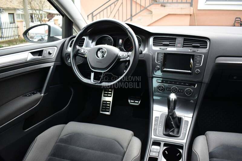 Volkswagen Golf 7 Alltrack 