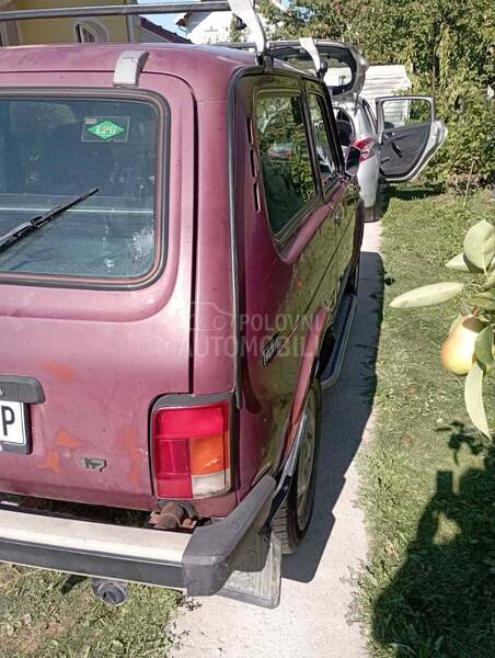 Lada Niva 