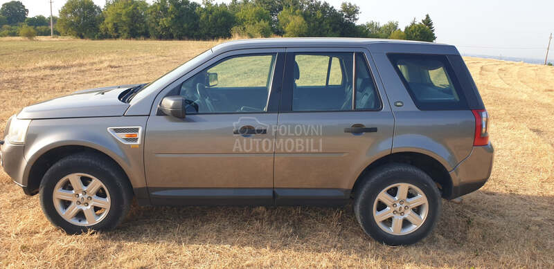 Land Rover Freelander 2.2 TD4 4X4