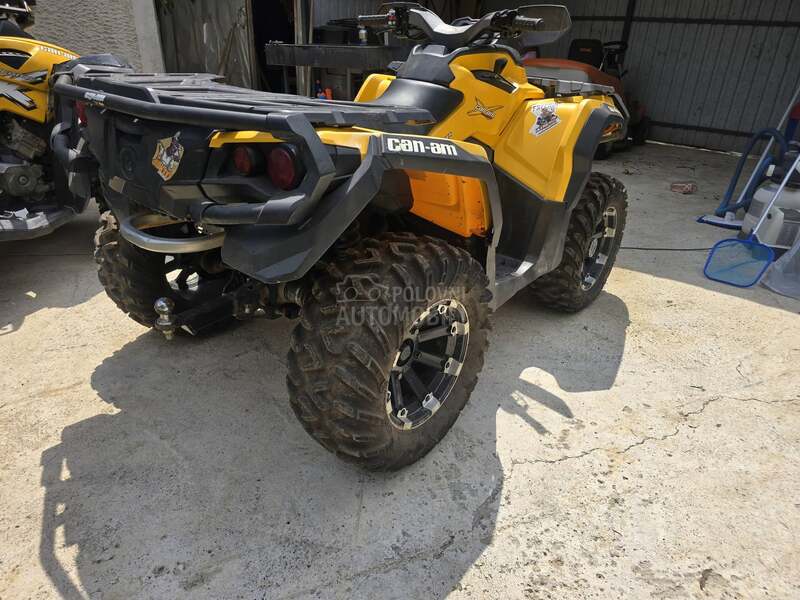 Can-Am outlander 800r