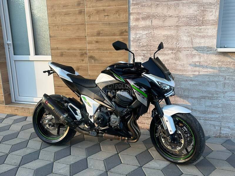 Kawasaki z800 hitno