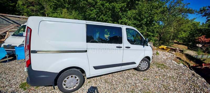 Ford Transit Custom double cab