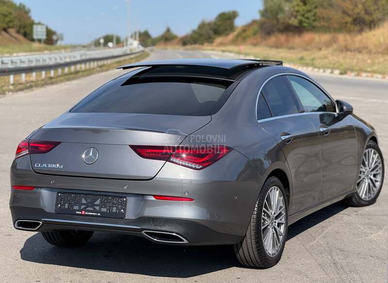 Mercedes Benz CLA 180 LED/Pano/77k k.m.