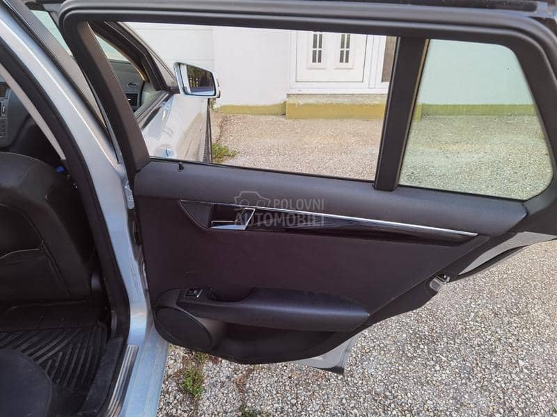 Mercedes Benz C 220 CDI