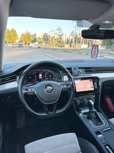 Volkswagen Passat B8 HIGHLINE