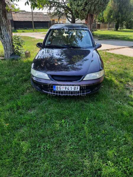 Opel Vectra B 1.6