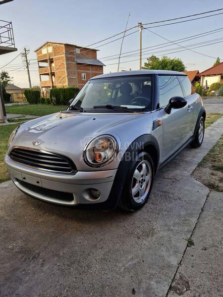 MINI One Nov