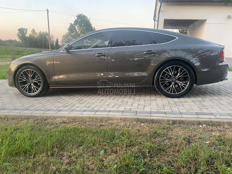 Audi A7 matrix
