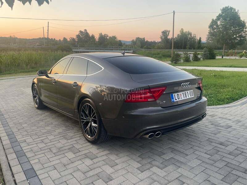 Audi A7 matrix