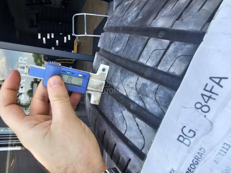 Pirelli 235/50 R19 Letnja