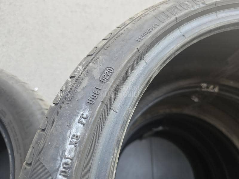 Pirelli 235/40 R19 Letnja