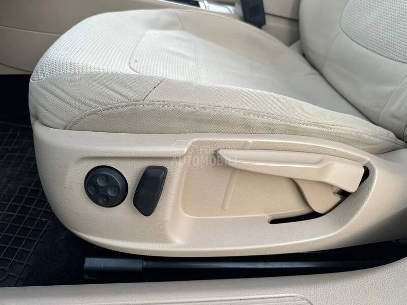 Volkswagen Passat B7 2.0 tdi