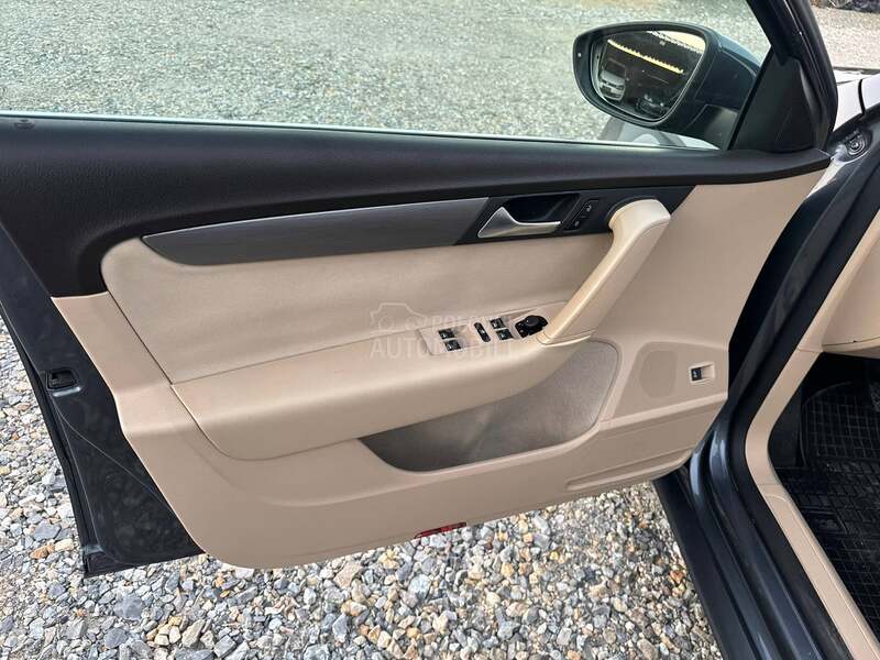 Volkswagen Passat B7 2.0 tdi