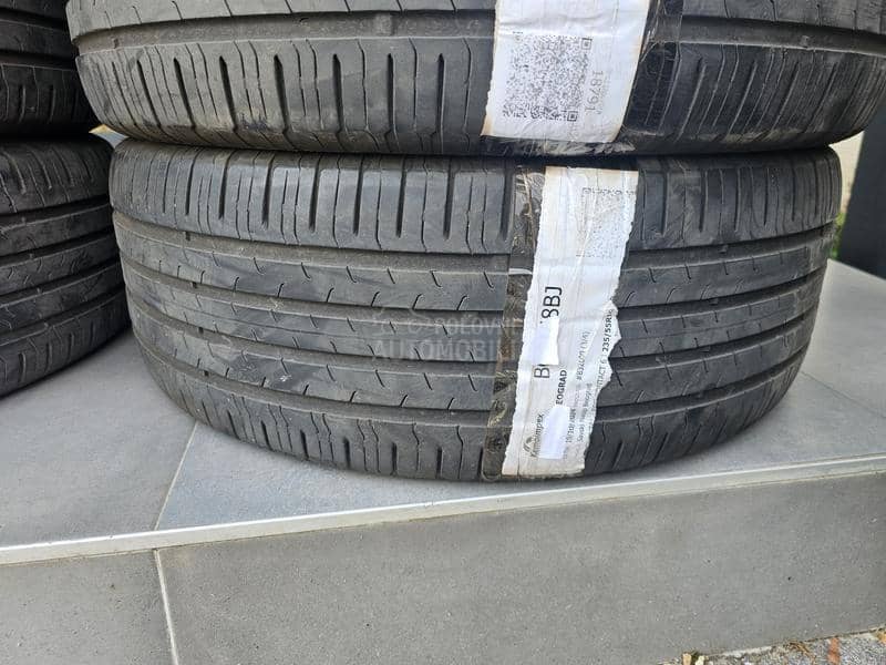 Continental 235/55 R19 Letnja