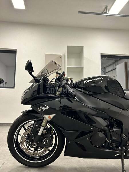 Kawasaki Zx6r