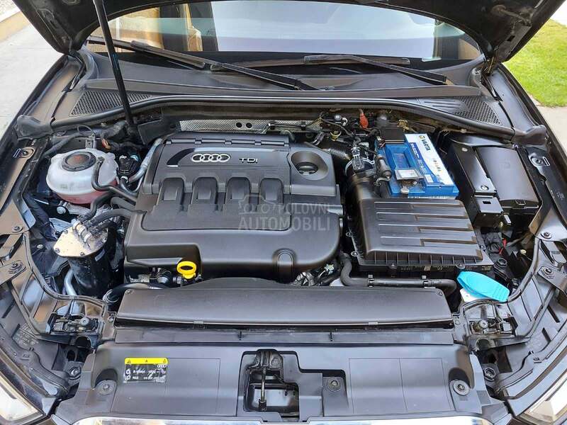 Audi A3 1.6 TDI SPORT NAV